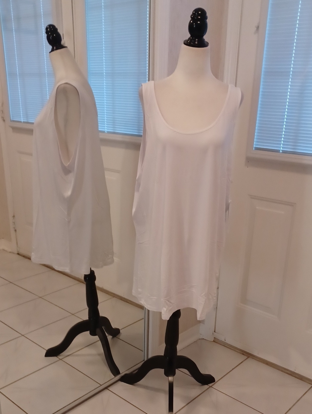 4/$80 New Sweettops White Layering Tank Top - Size 3X